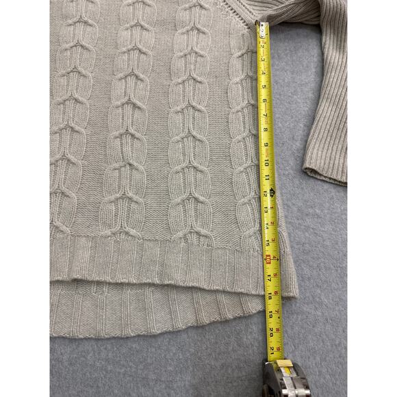 Max Studio 100% 2-Ply Cashmere Sweater – Size Medium (Gray) - Picture 5 of 6